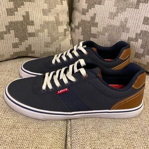 Levi's Black and Brown Sneakers with Vulcanized Sole